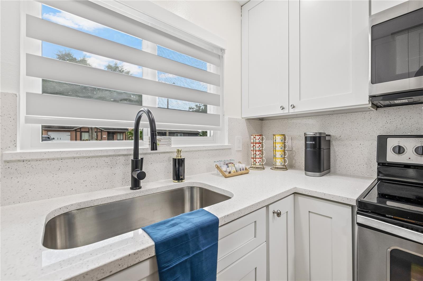 COUNTRY RUN UNIT II - Residential