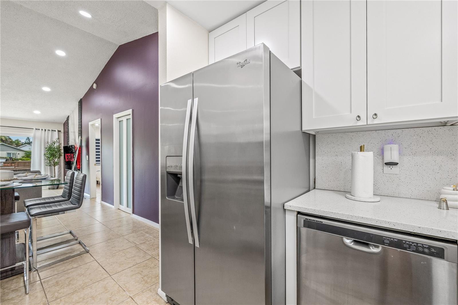 COUNTRY RUN UNIT II - Residential