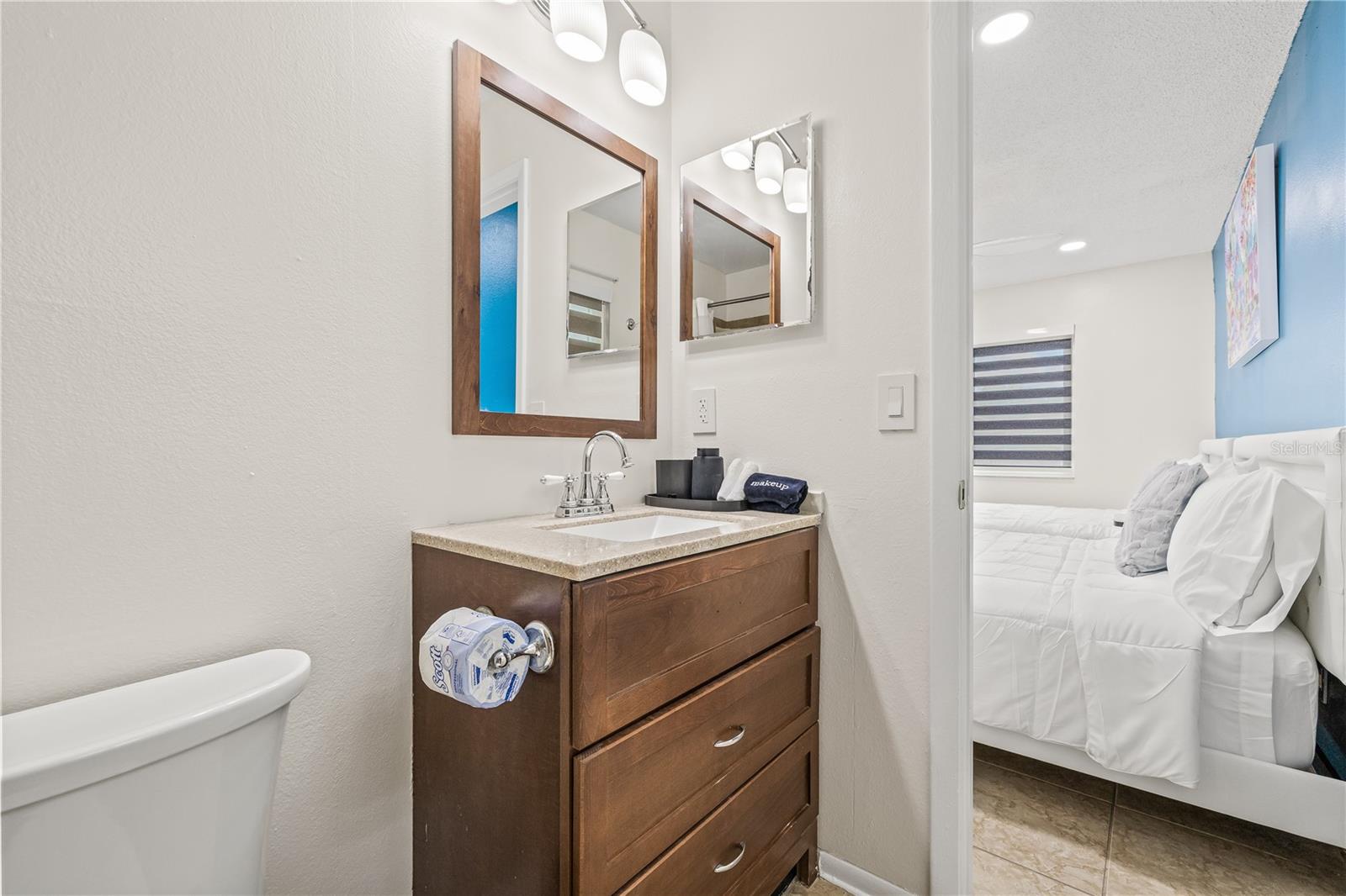 COUNTRY RUN UNIT II - Residential