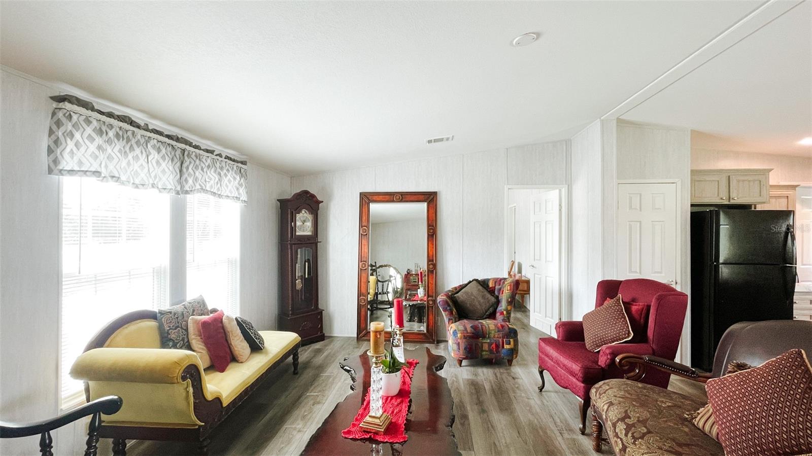 SOUTHERN COLONIZATION - Residential