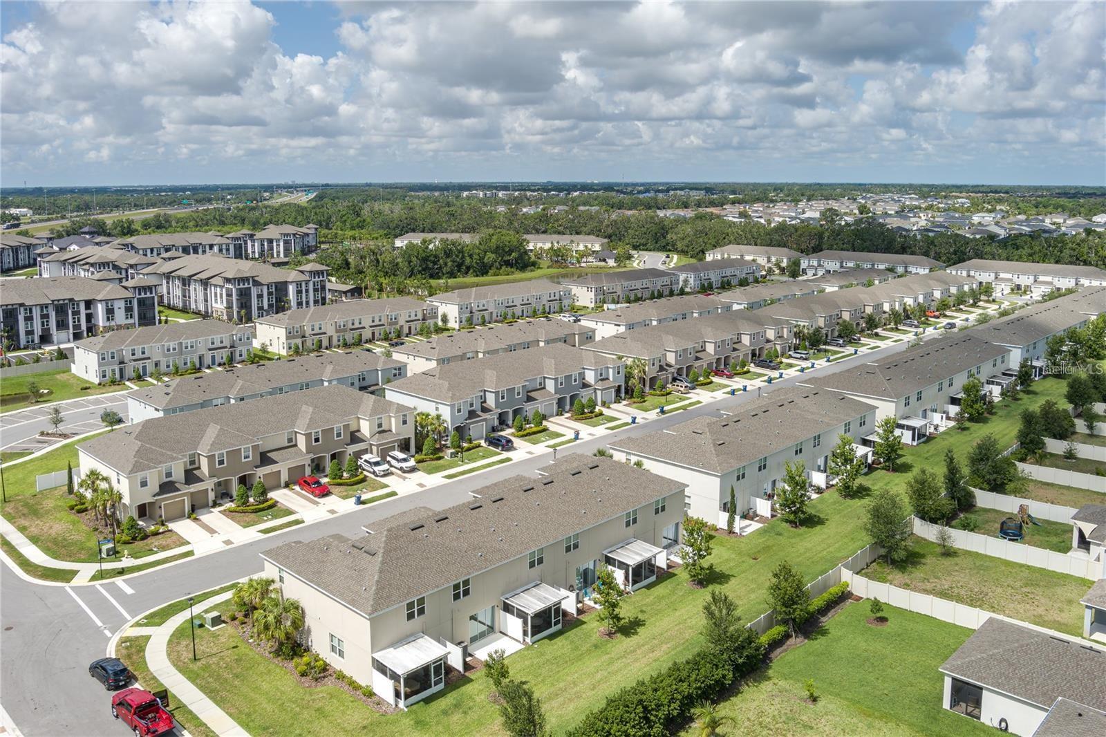 ARTISAN LAKES PRCL J PH I & II - Residential Lease