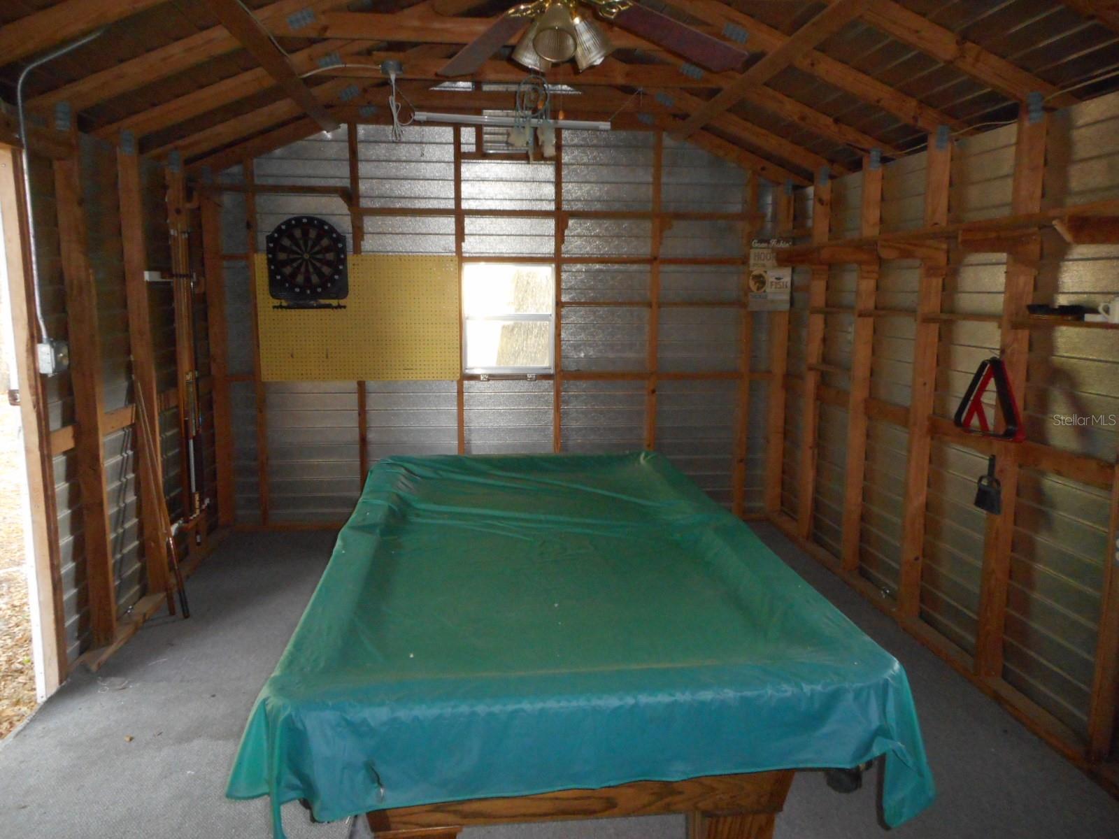 RAINBOW LAKES ESTATES - Residential