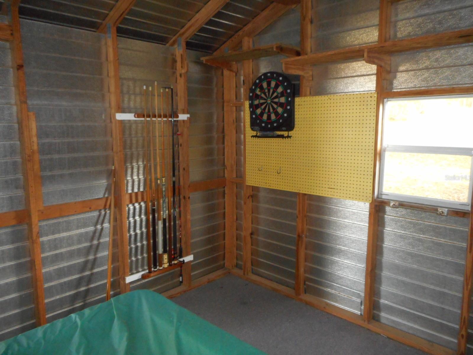 RAINBOW LAKES ESTATES - Residential