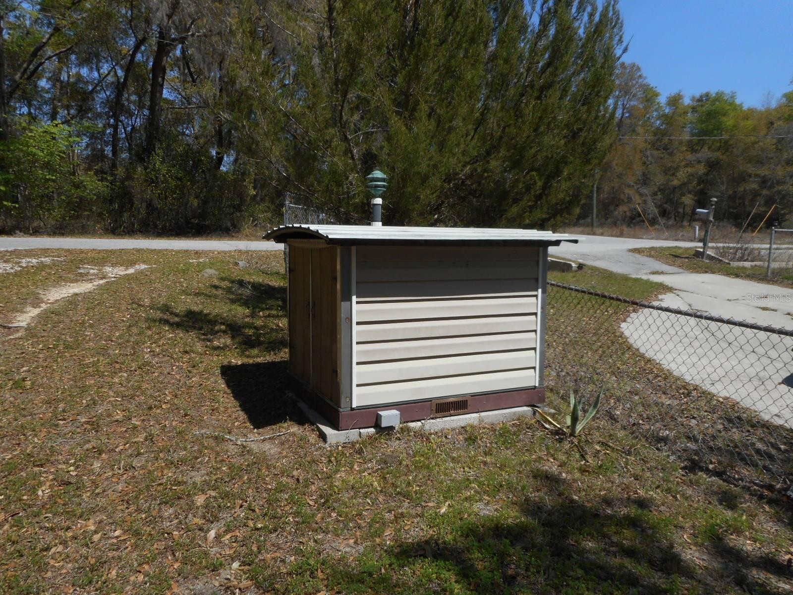 RAINBOW LAKES ESTATES - Residential