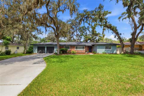 Photo of 331 Sunnyside Road, Temple Terrace, FL 33617 (MLS # TB8539776)
