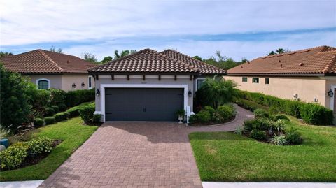 A home in PALMETTO