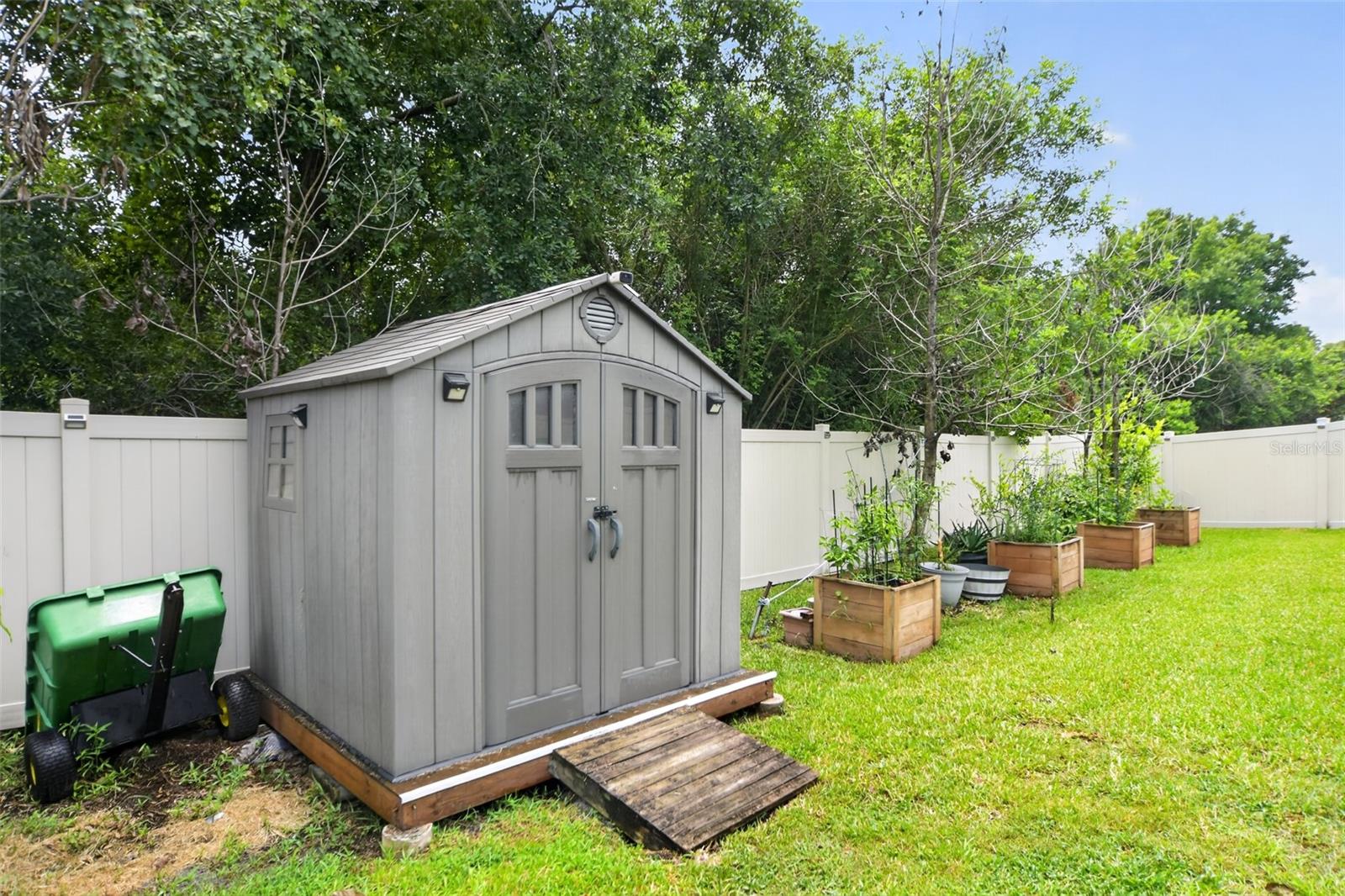 3651 DAYDREAM PLACE