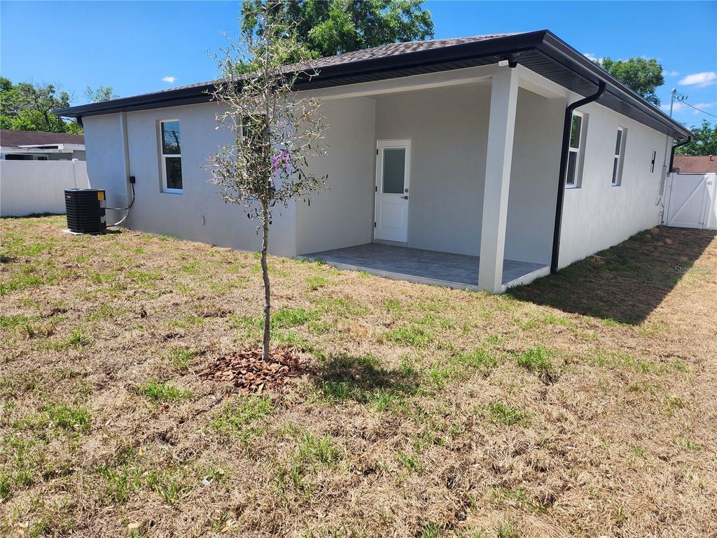 Photo of 10909 N 28th Street, Tampa, FL 33612 (MLS # TB8496874)