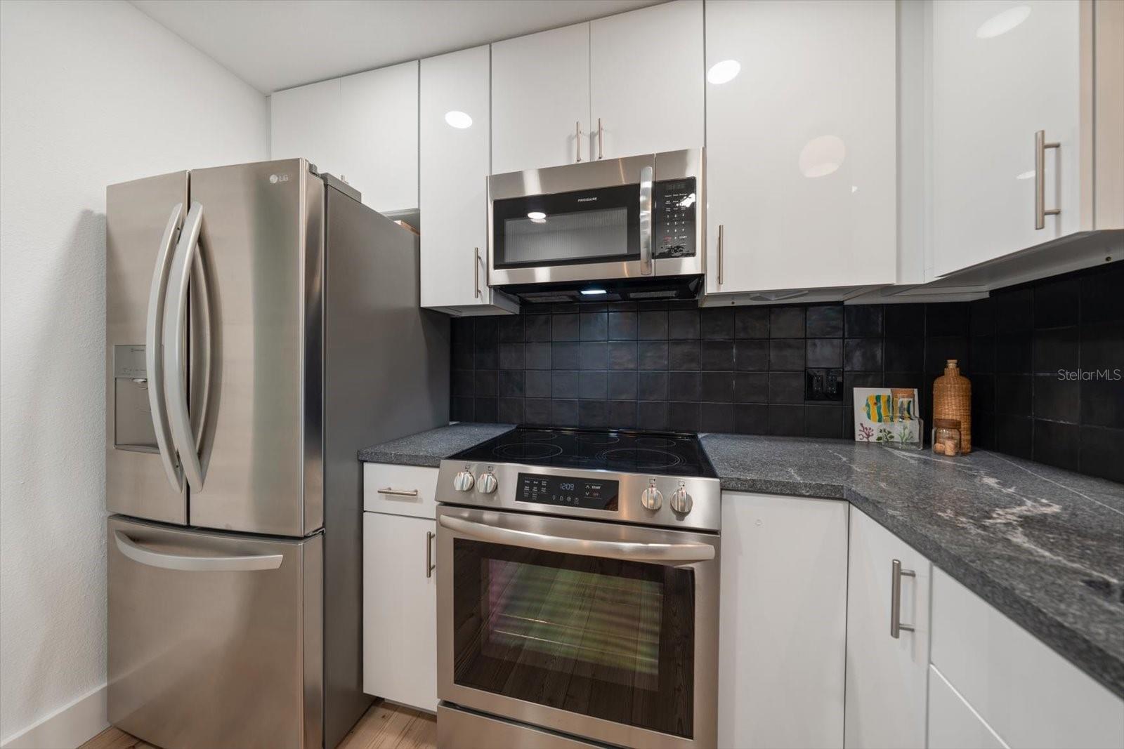 ROTHMOOR ESTATES CONDO - Residential