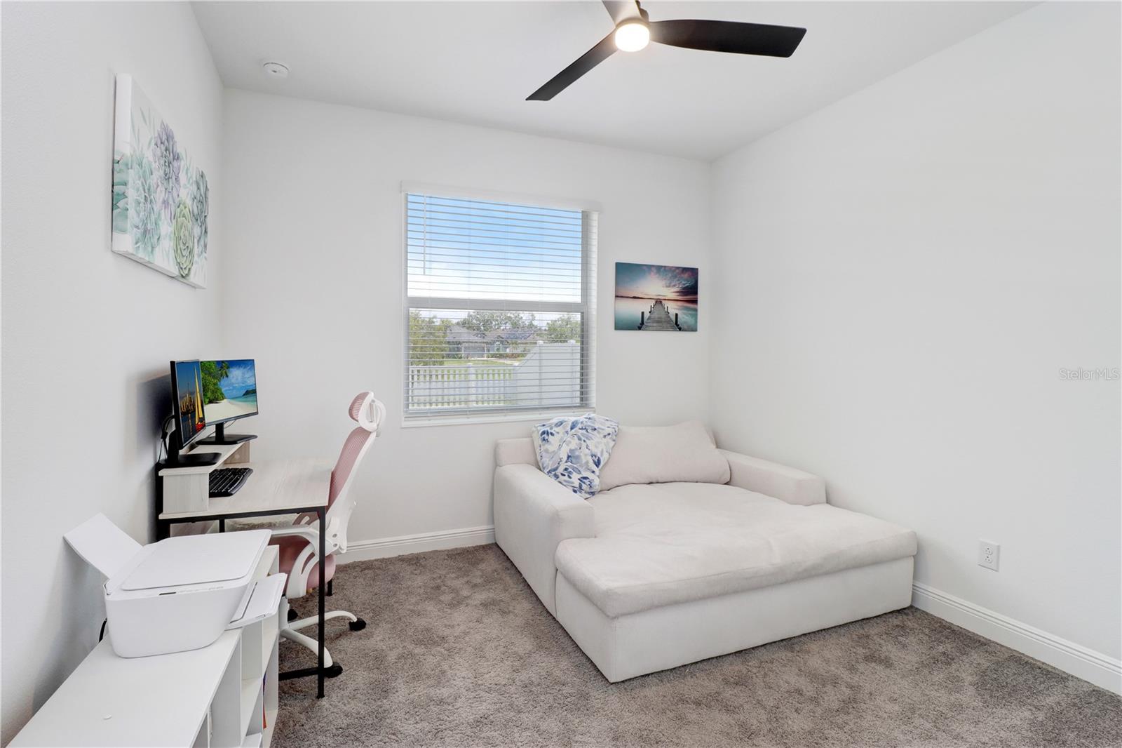 IMPERIAL LAKES RESIDENTIAL - Residential Lease