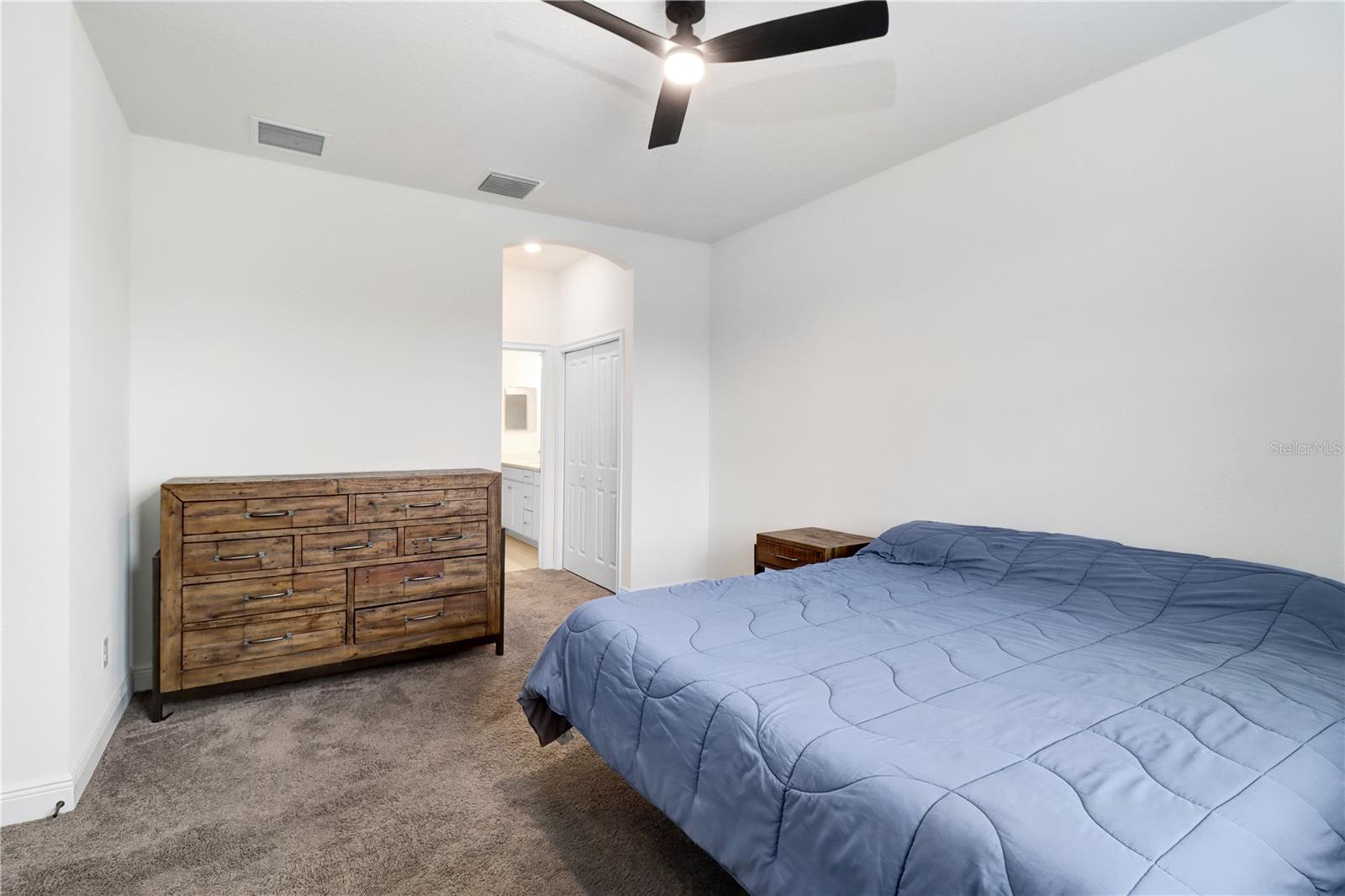 IMPERIAL LAKES RESIDENTIAL - Residential Lease