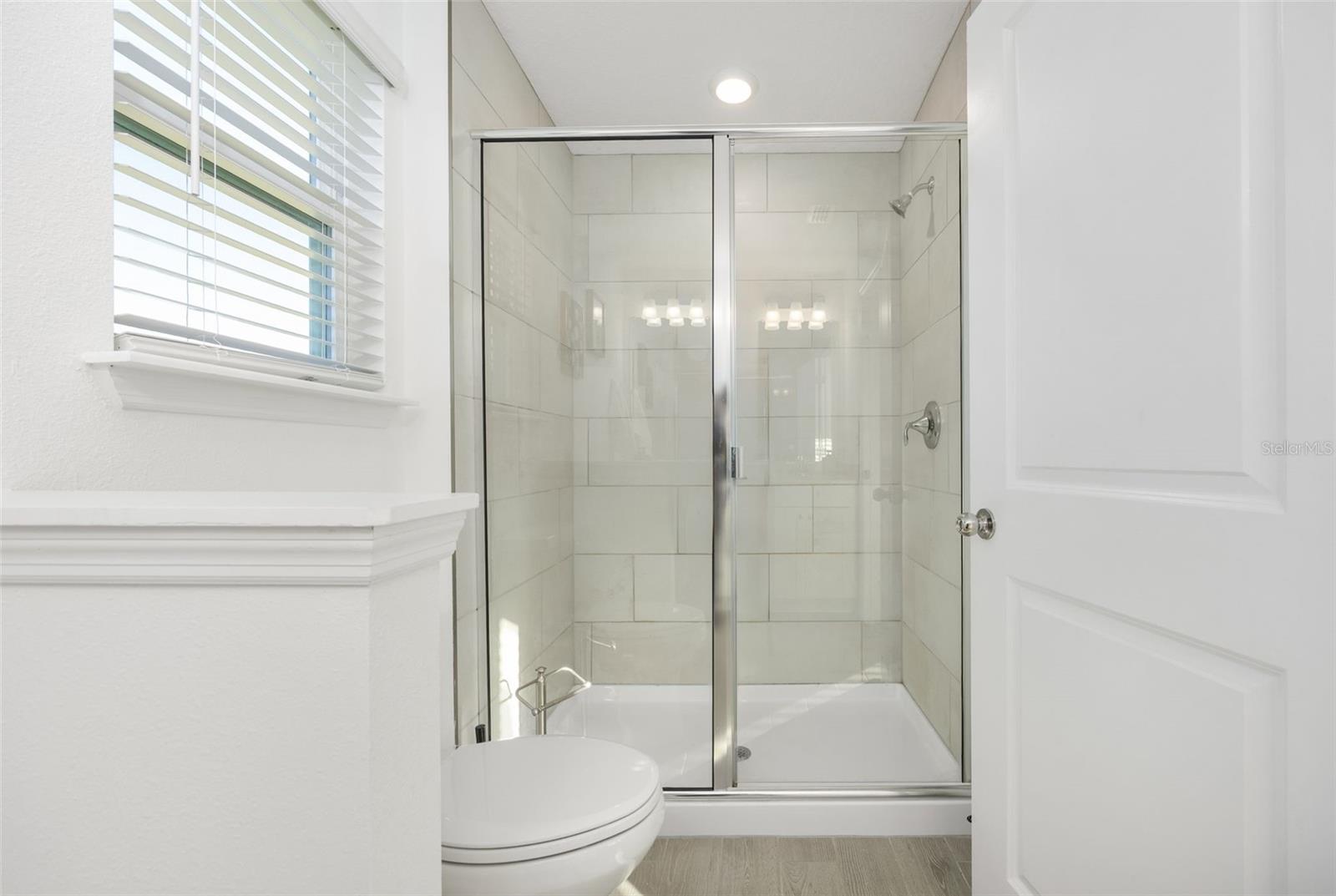 TARA WEST END PH II PB 36 PG 53 - Residential