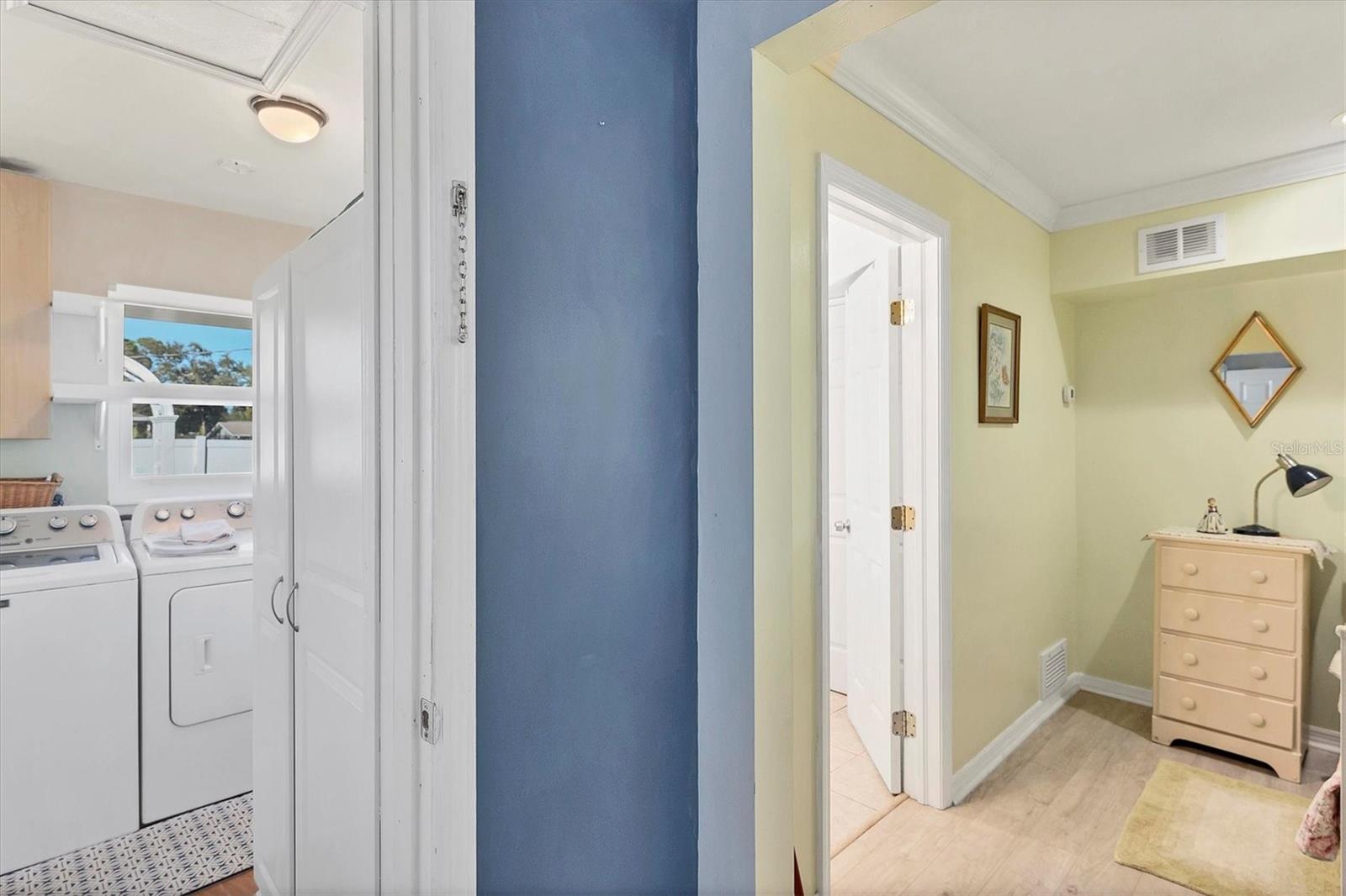 SOUTH VENICE - Residential