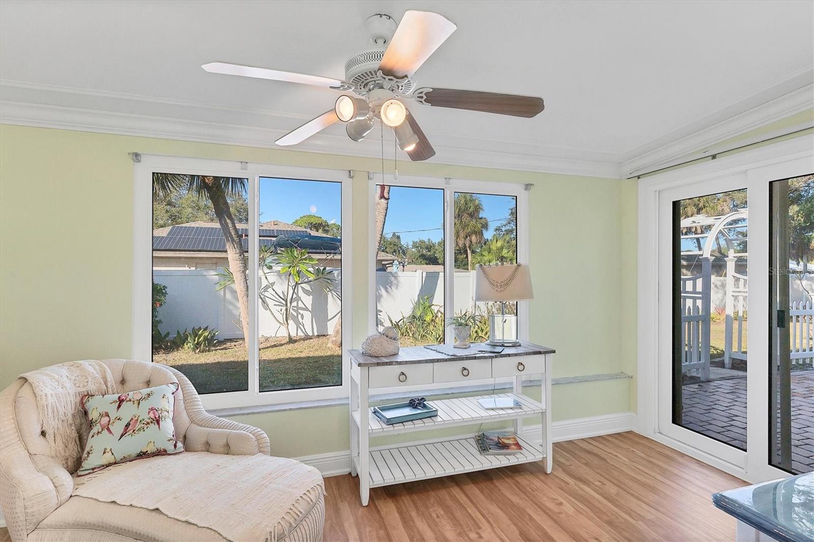 SOUTH VENICE - Residential