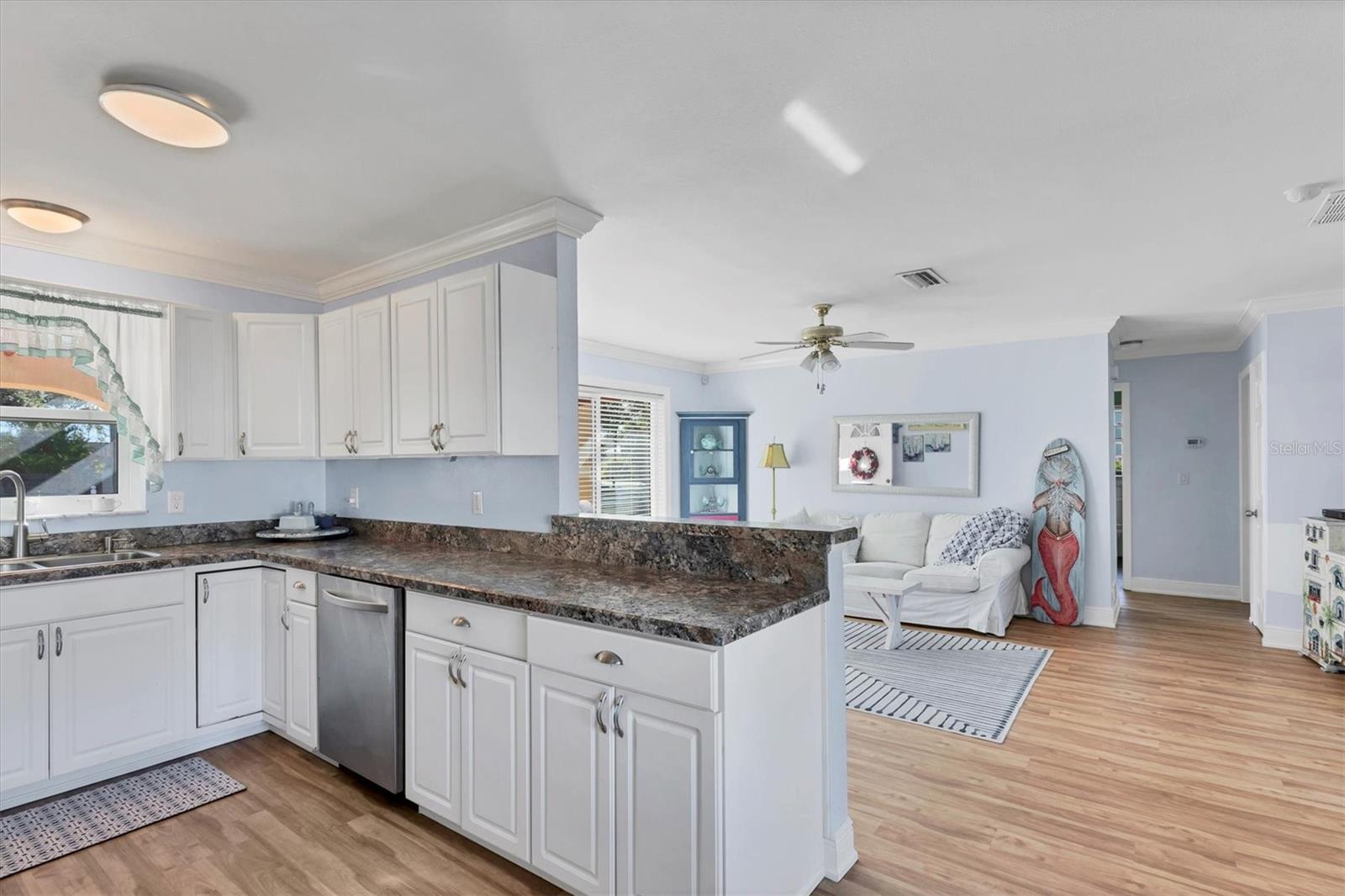 SOUTH VENICE - Residential