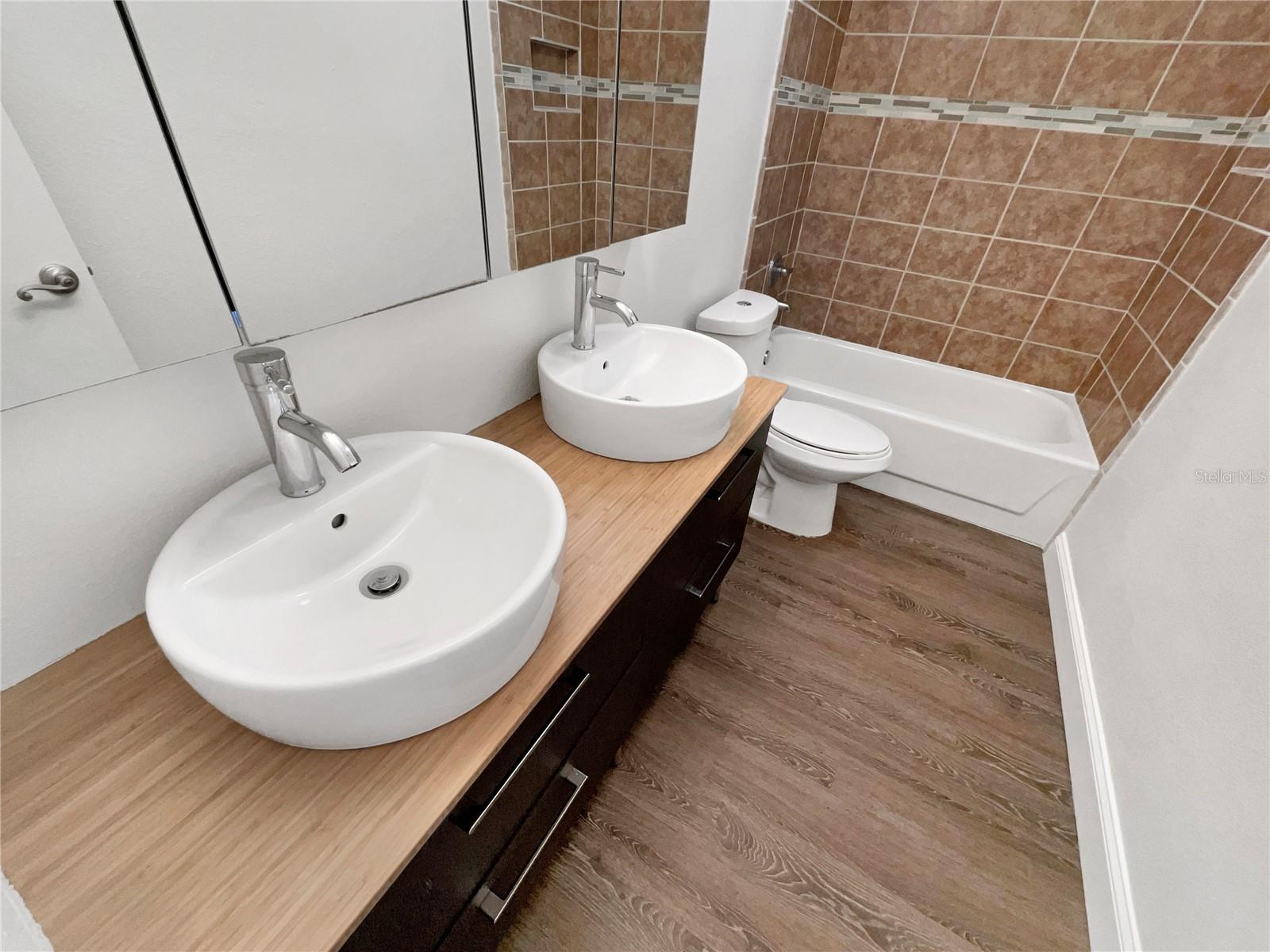 BLOOMINGDALE SEC H UNIT 2 - Residential