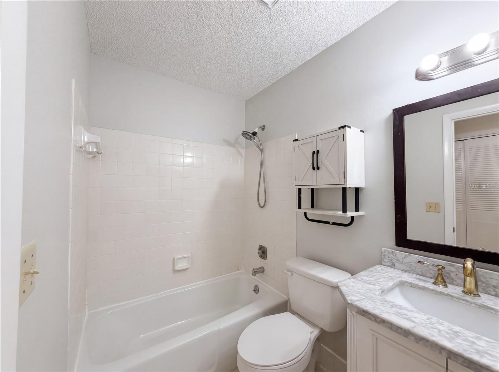 SILVER SPGS SHORES 04 - Residential