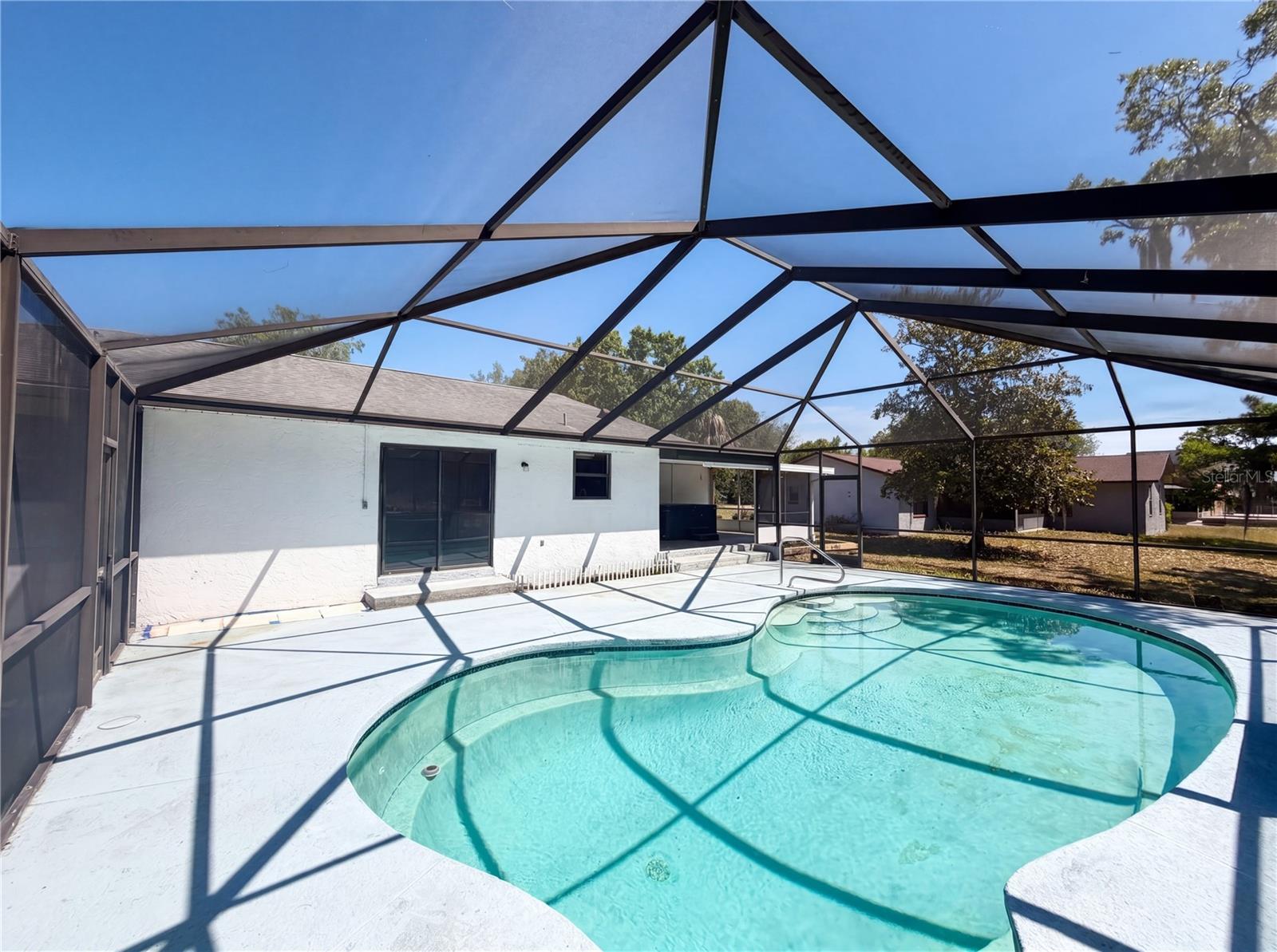 SILVER SPGS SHORES 04 - Residential
