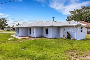 SEMINOLE LAKE ESTATES - Residential Lease