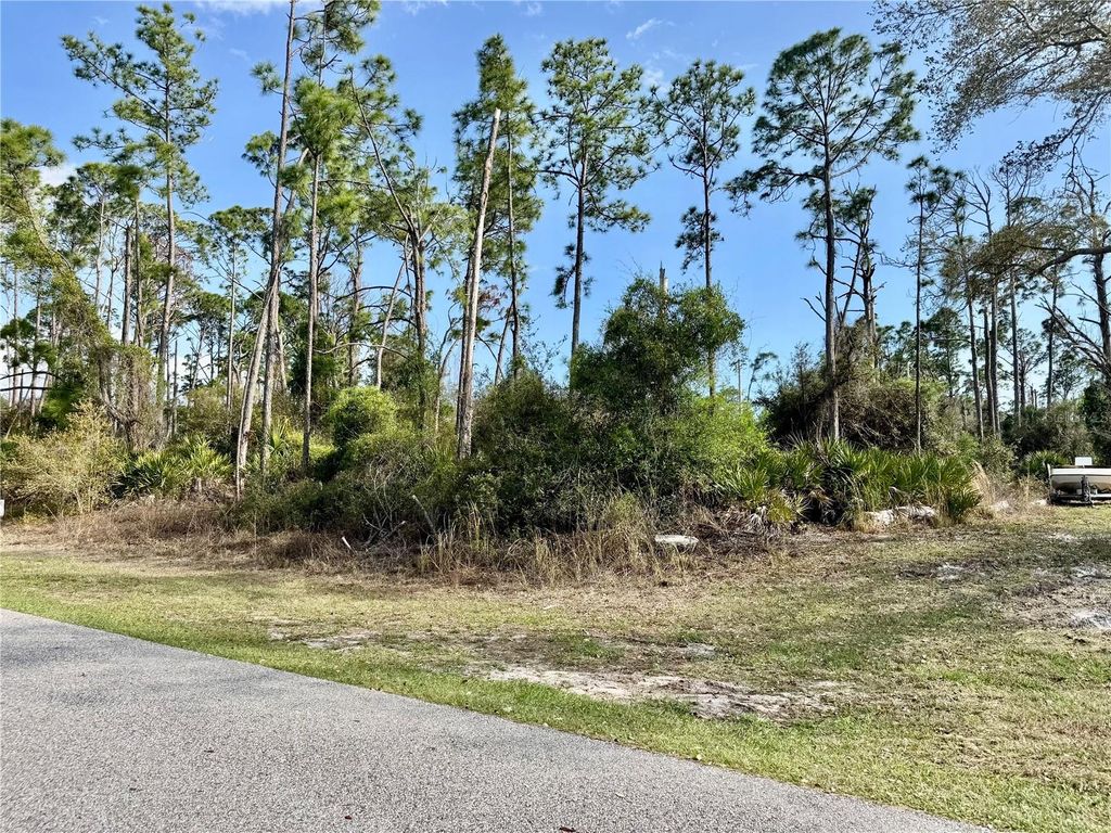 Photo of 4 Abernant Avenue, North Port, FL 34287 (MLS # N6143707)