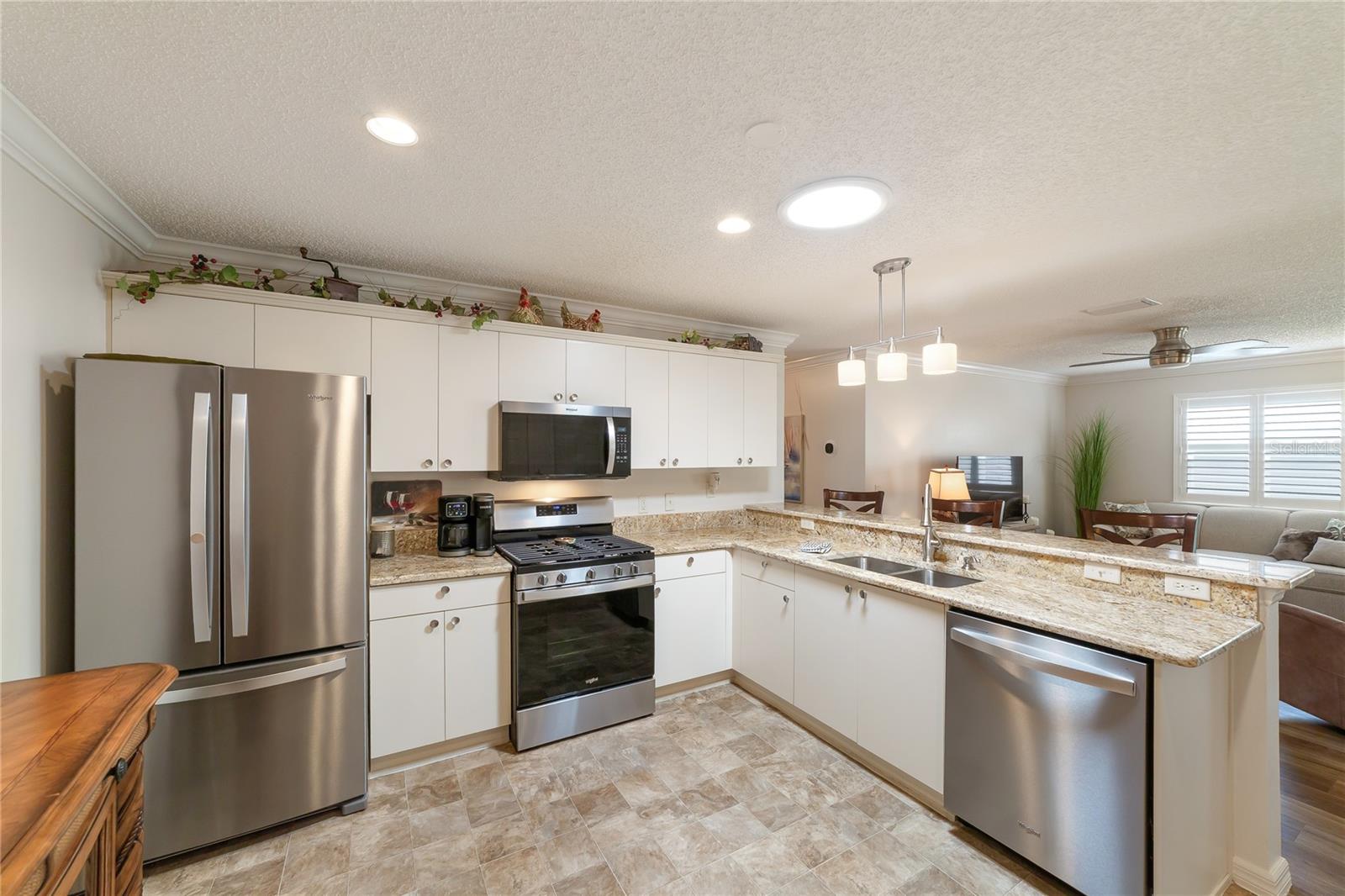 VILLAGES OF SUMTER SOUTHERN OAKS VILLAS - Residential