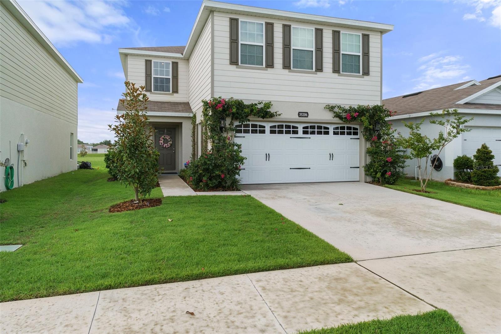 View ZEPHYRHILLS, FL 33541 house