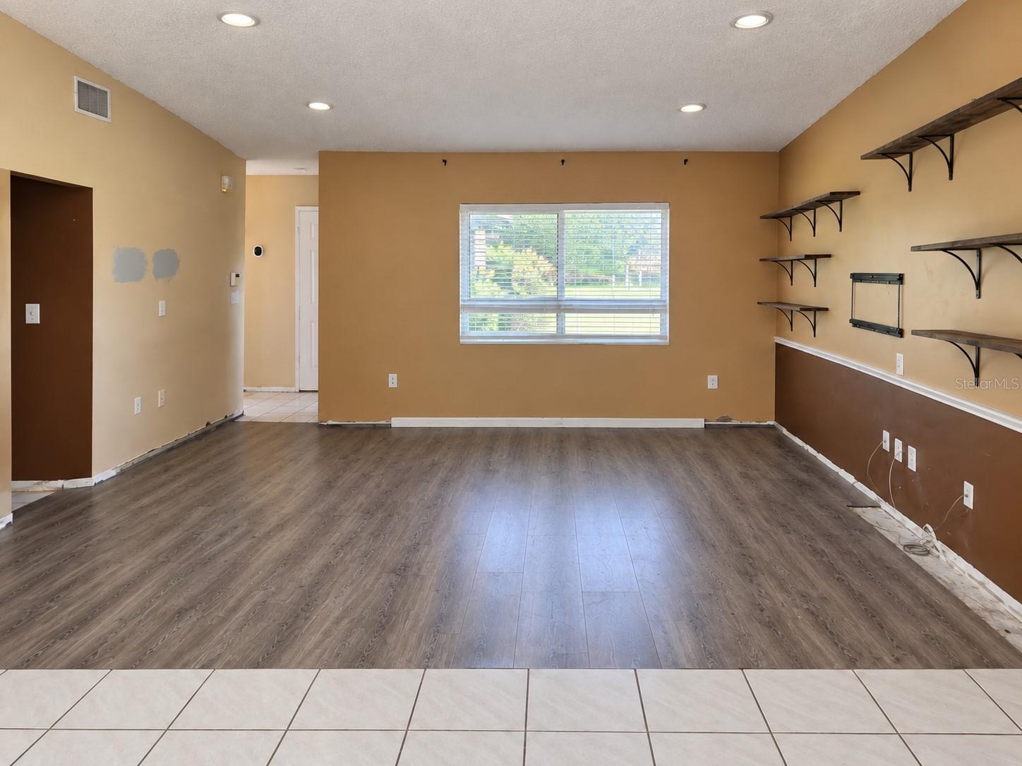 4723 BUSTI DRIVE