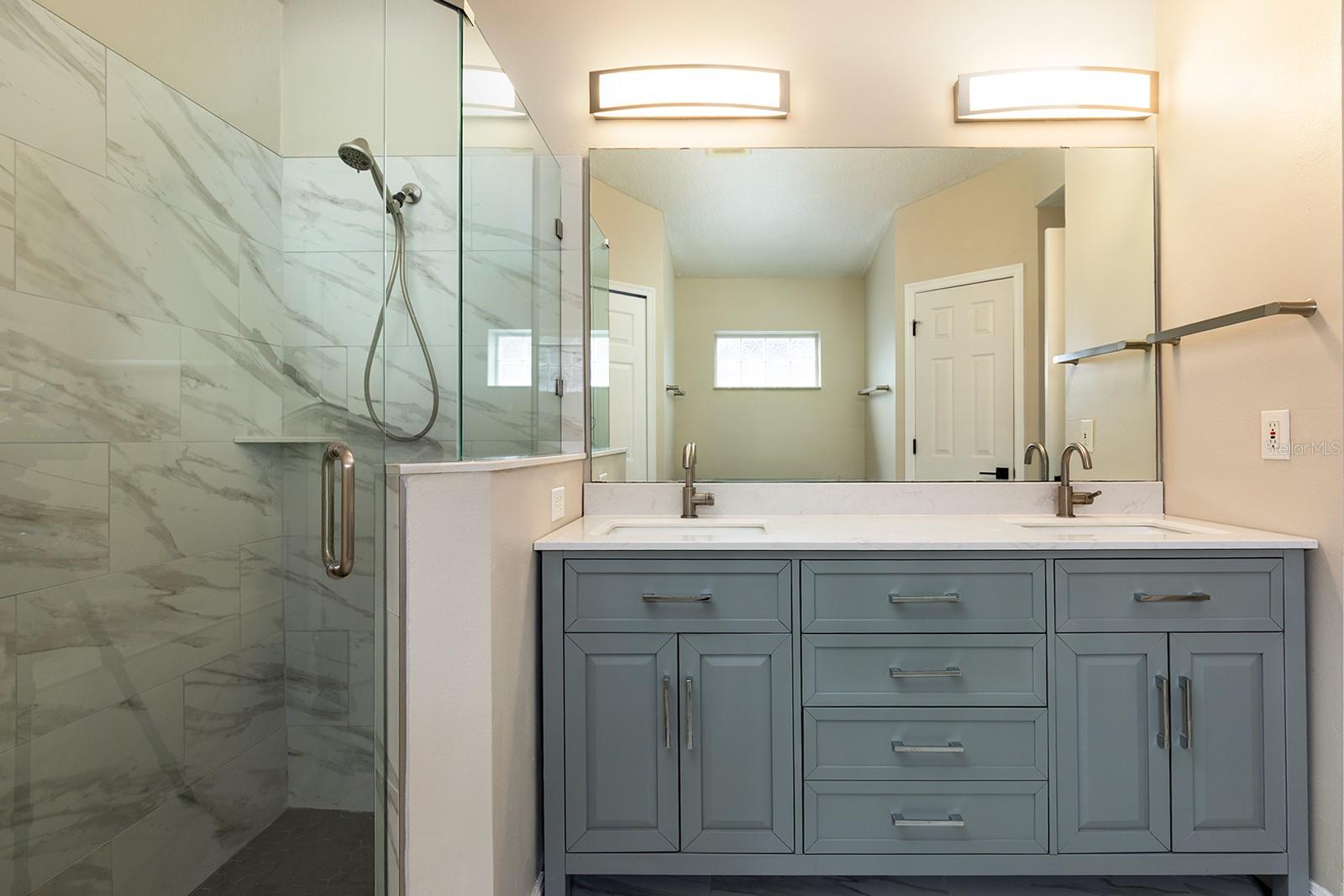 STONEYBROOK - Residential