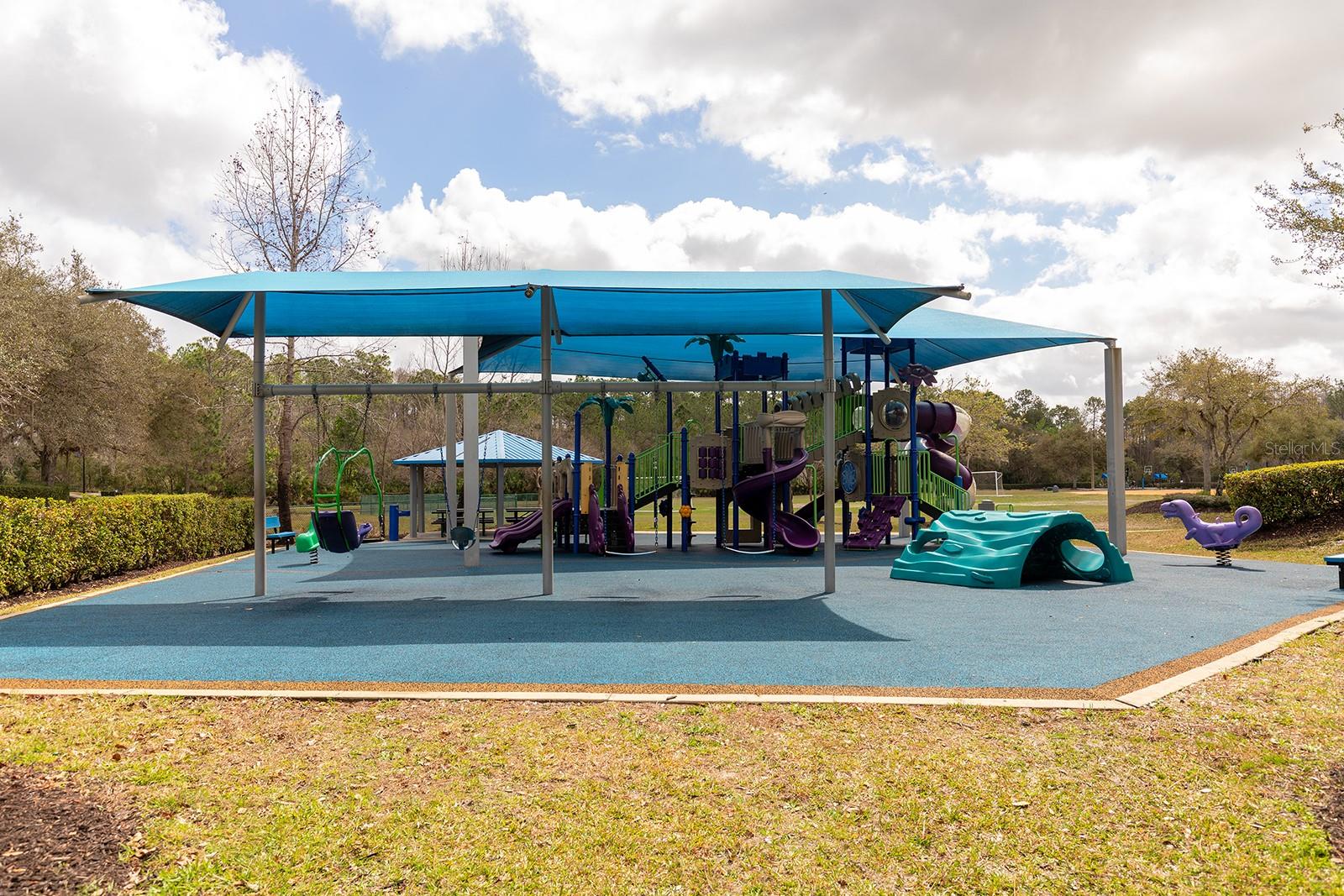 STONEYBROOK - Residential