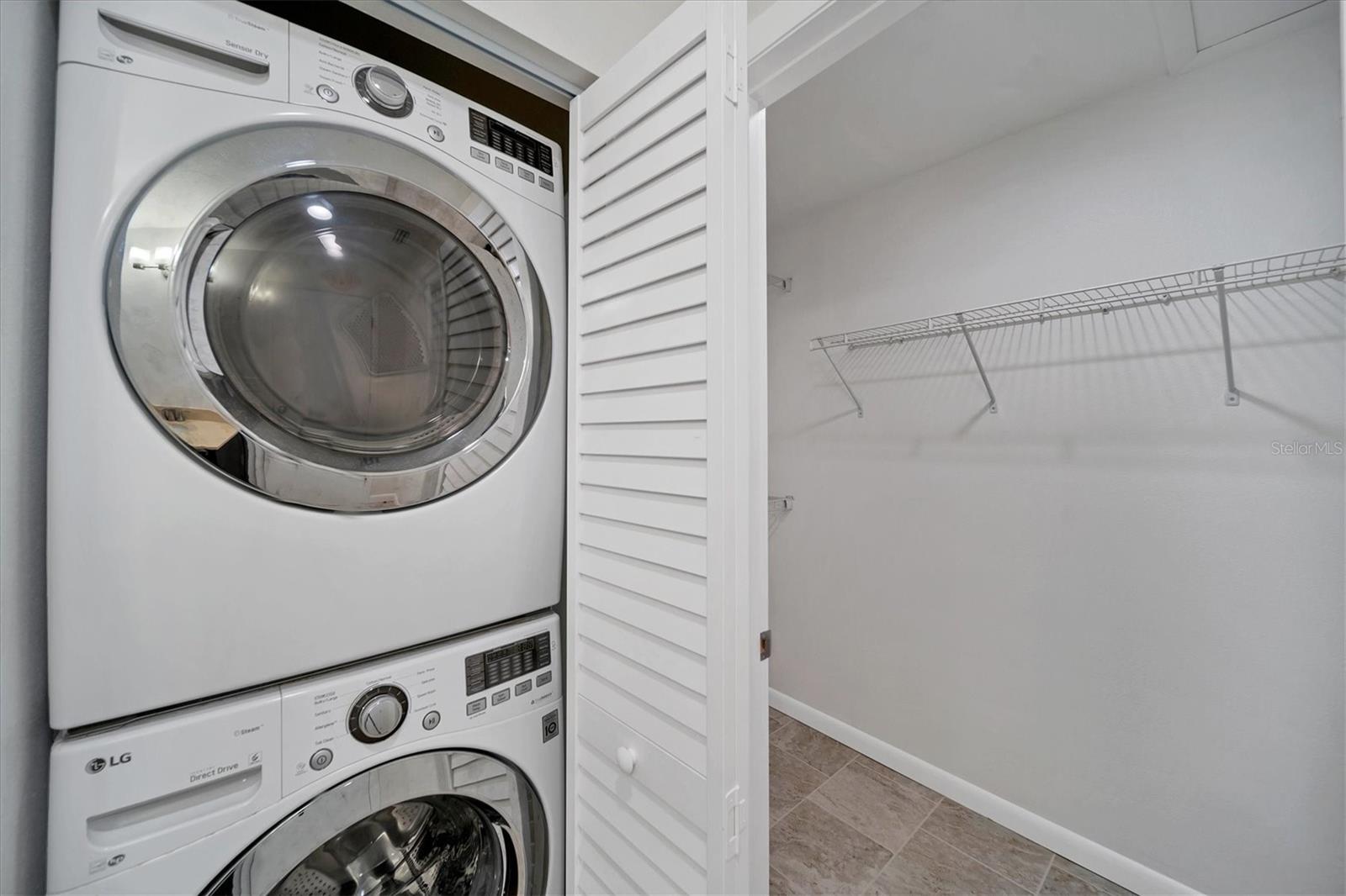 SOUTH VENEZIA PARK - Residential Lease