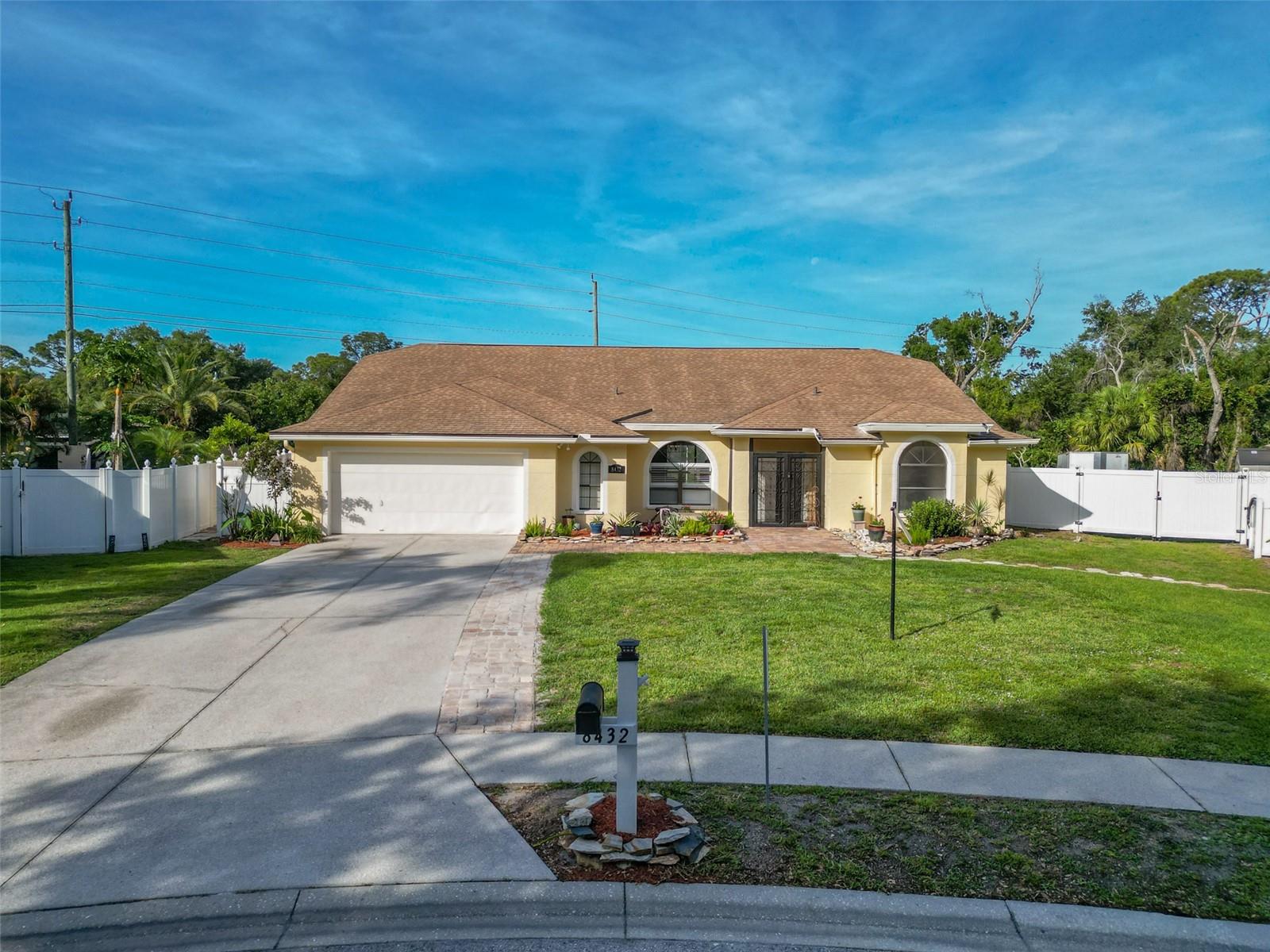 PALM WEST - Residential
