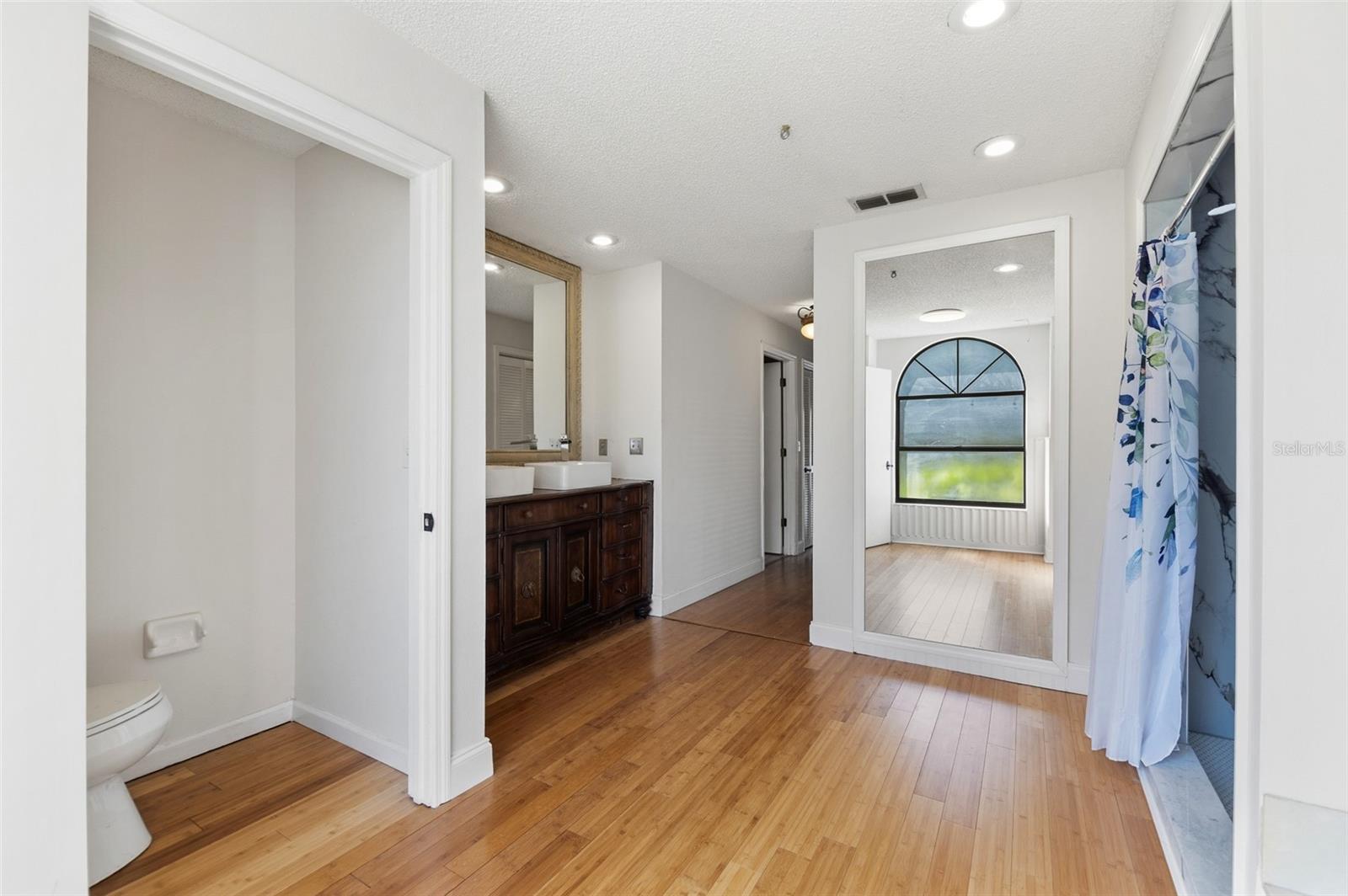 PALM WEST - Residential