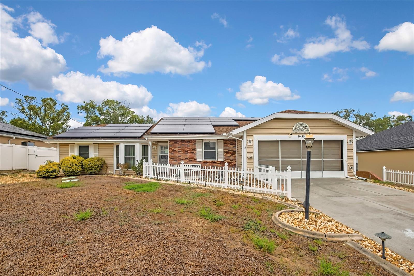 SPRING HILL - Residential