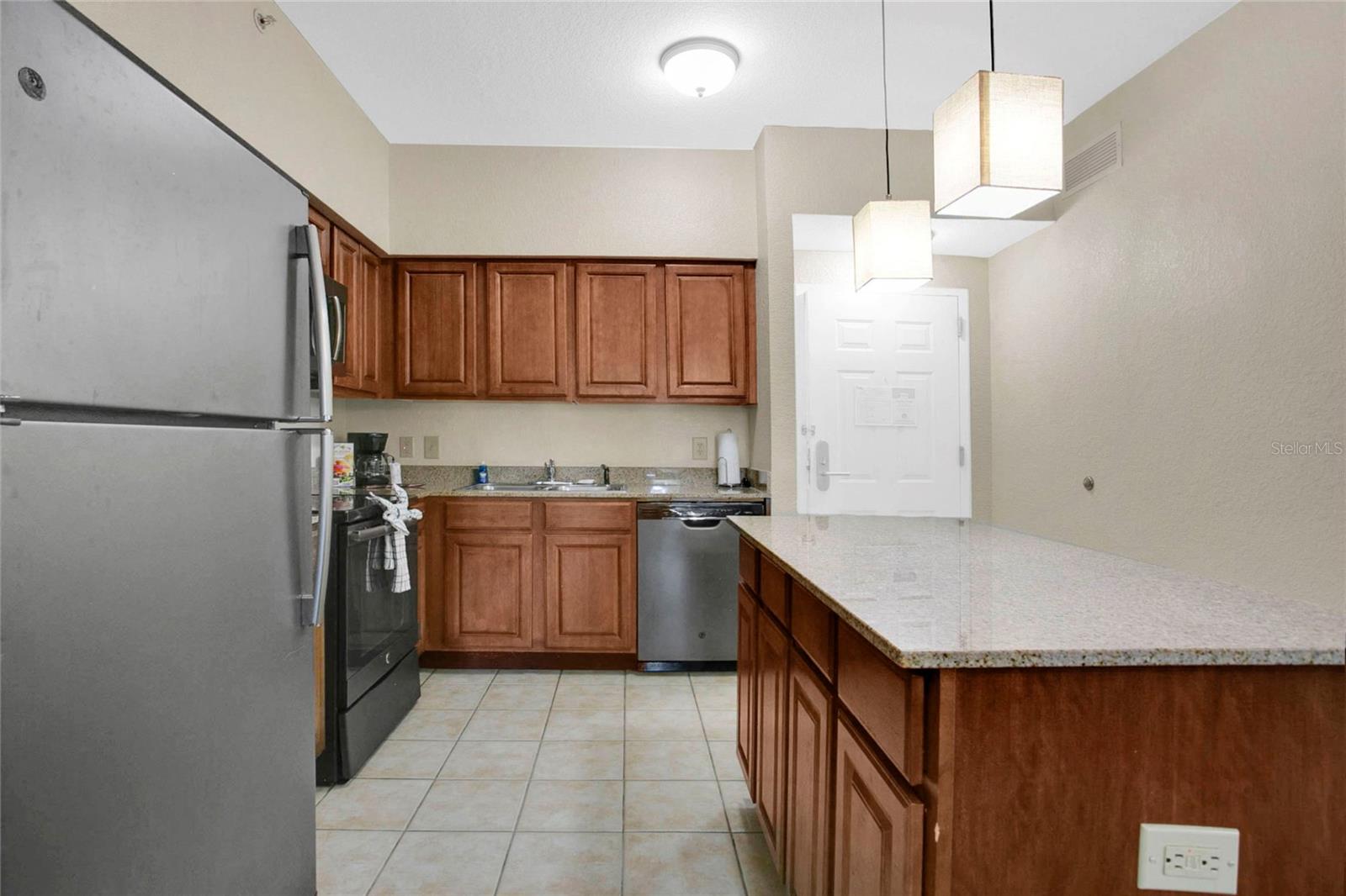 FLORIDAYS ORLANDO RESORT CONDO PH 1 - Residential