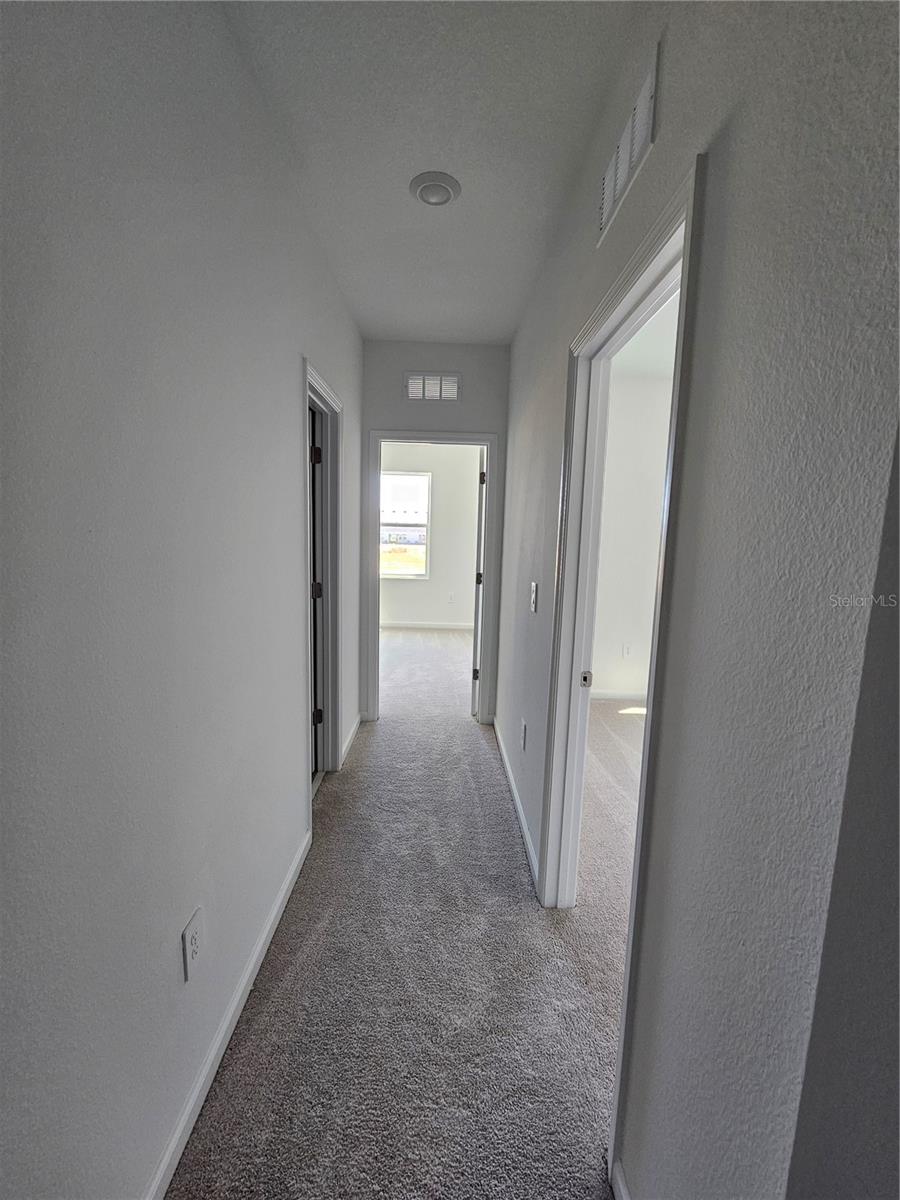 BRENTWOODS TOWNHOMES PHASES 4&5 - Residential Lease