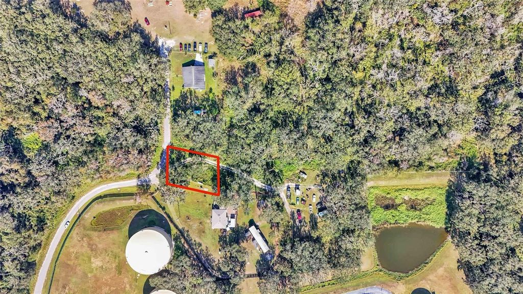 Photo of Arnaz Drive, Mulberry, FL 33860 (MLS # L4953446)