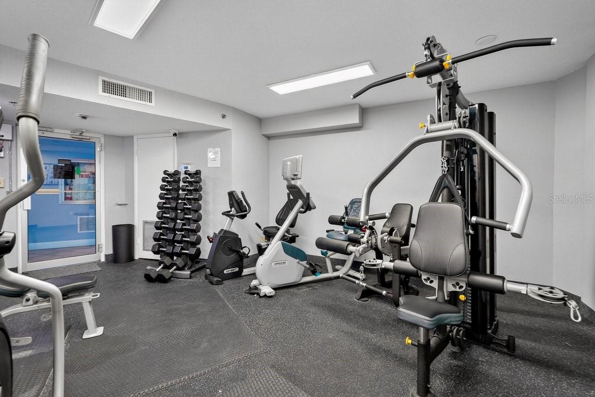 PECK PLAZA - Residential