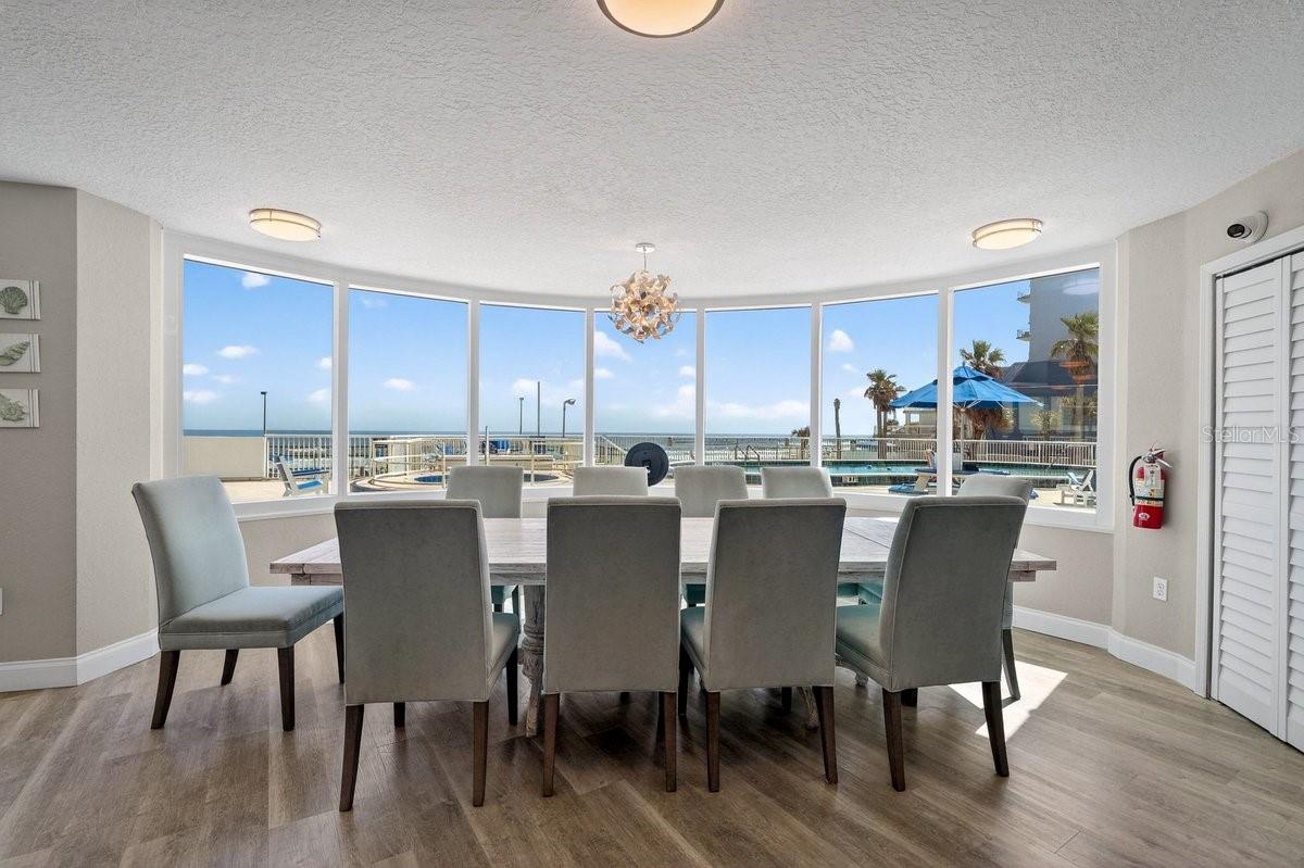 PECK PLAZA - Residential