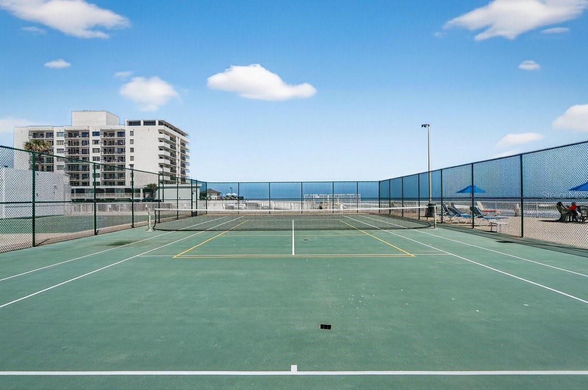 PECK PLAZA - Residential