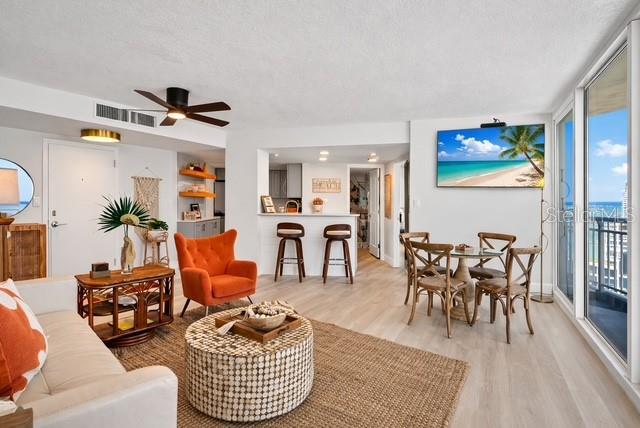 PECK PLAZA - Residential