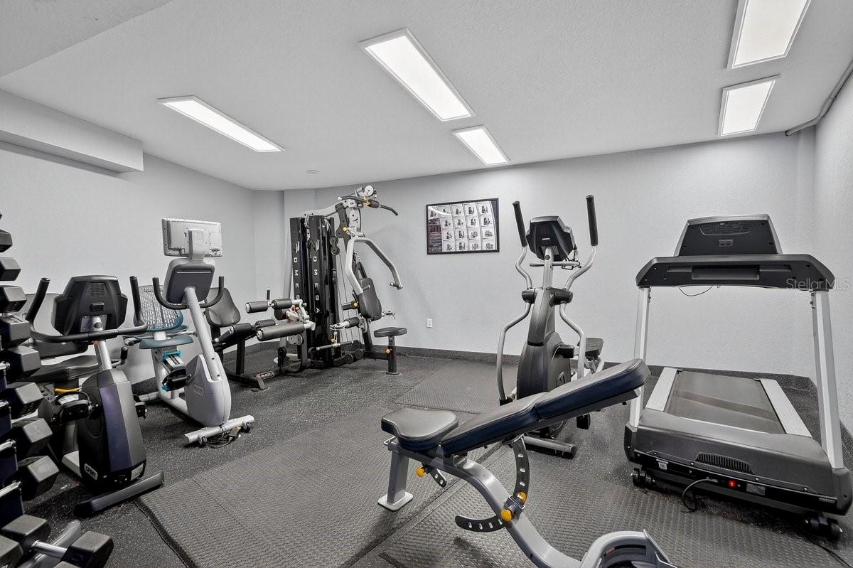 PECK PLAZA - Residential