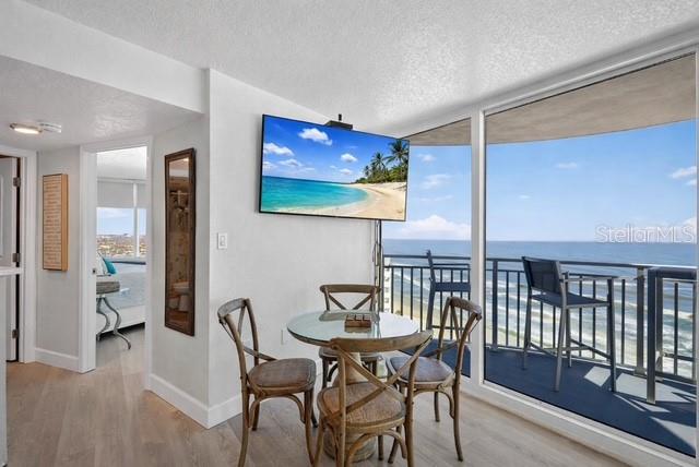 PECK PLAZA - Residential