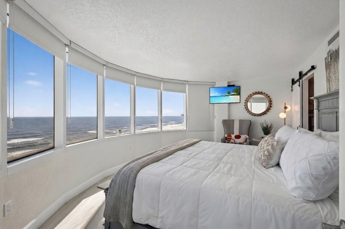 PECK PLAZA - Residential