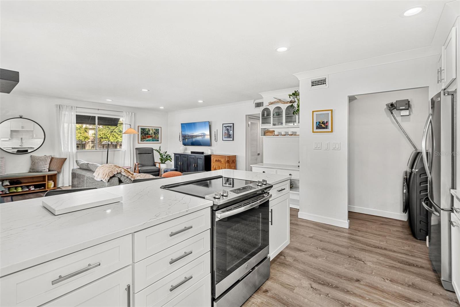MAITLAND HARBOUR APTS - Residential