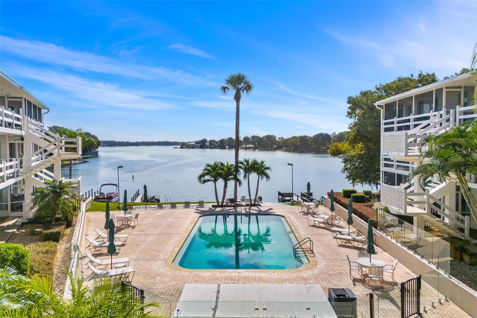 MAITLAND HARBOUR APTS - Residential