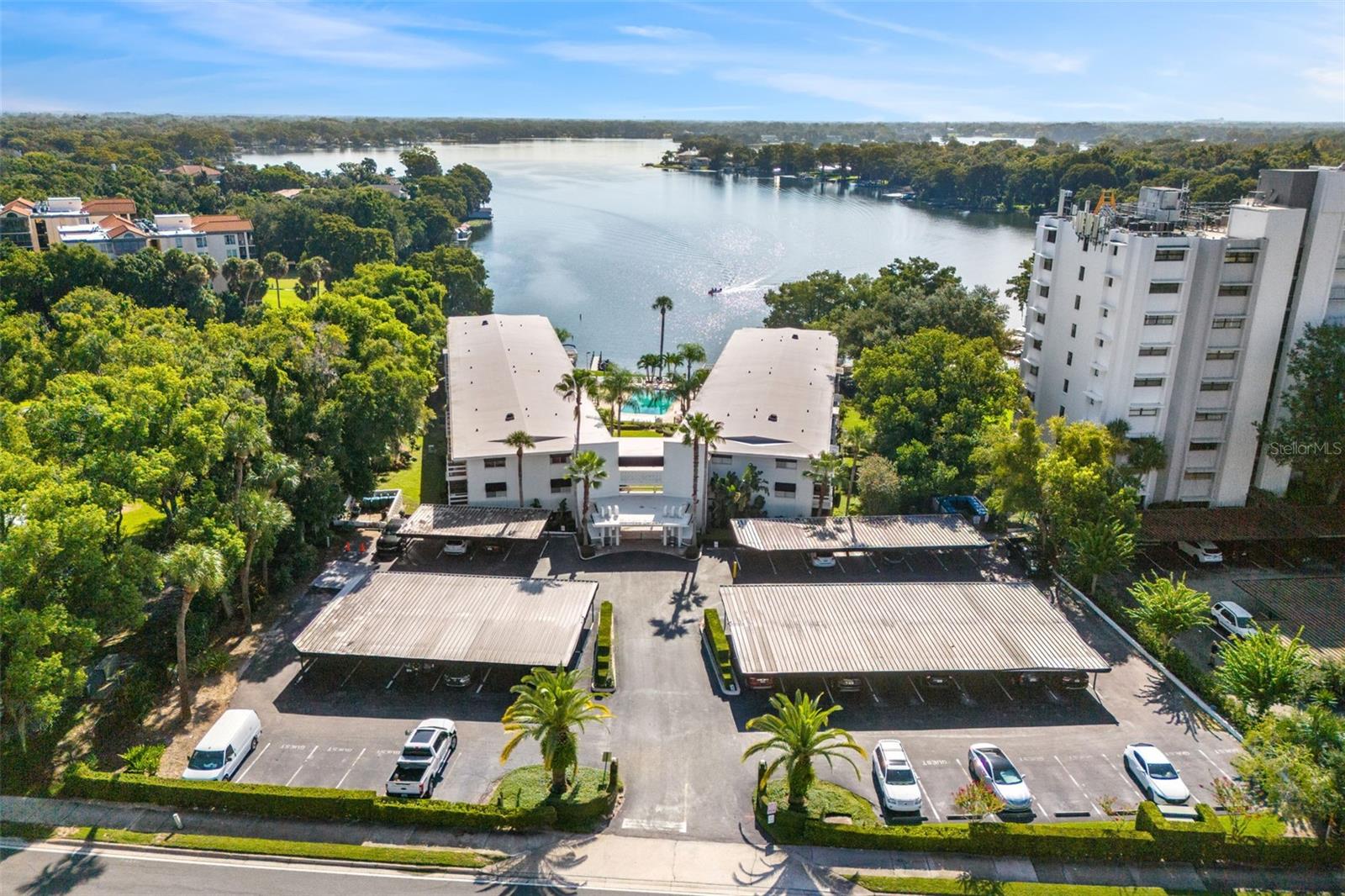 MAITLAND HARBOUR APTS - Residential
