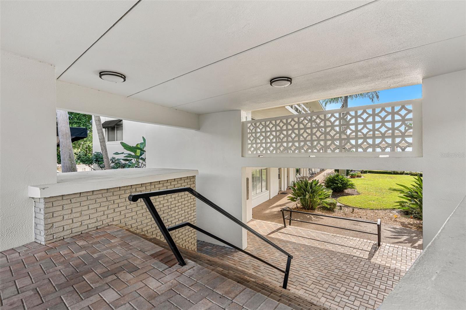 MAITLAND HARBOUR APTS - Residential