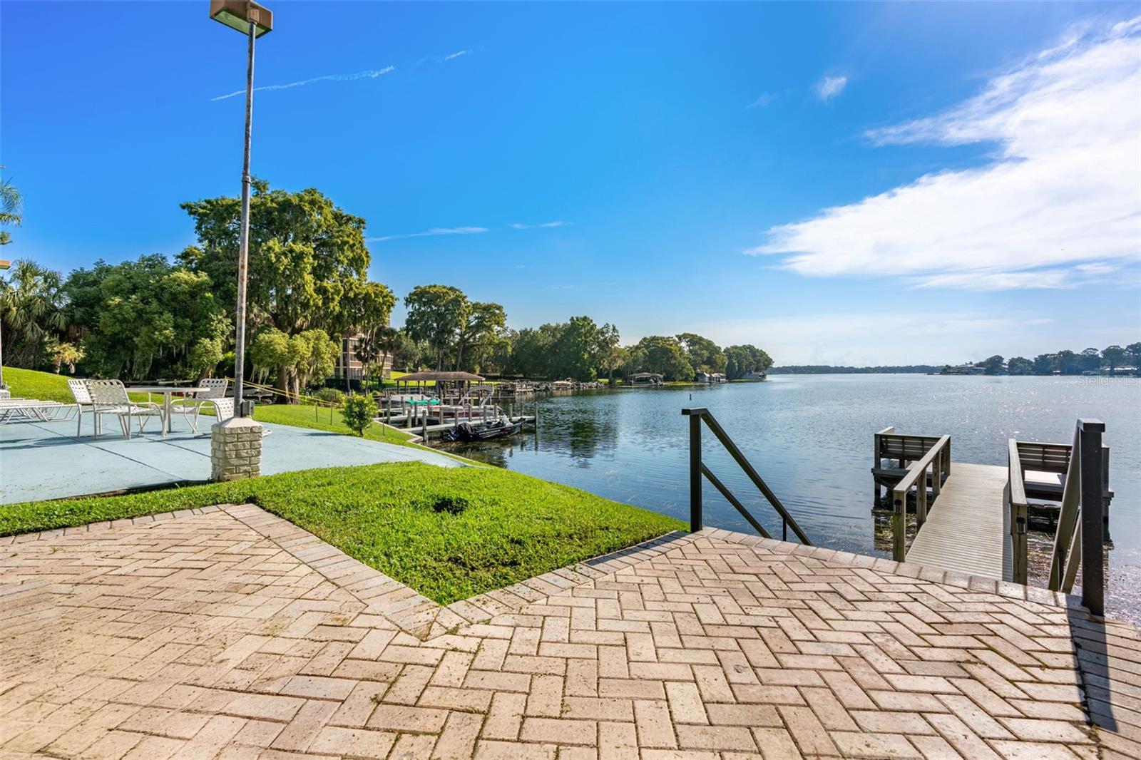 MAITLAND HARBOUR APTS - Residential