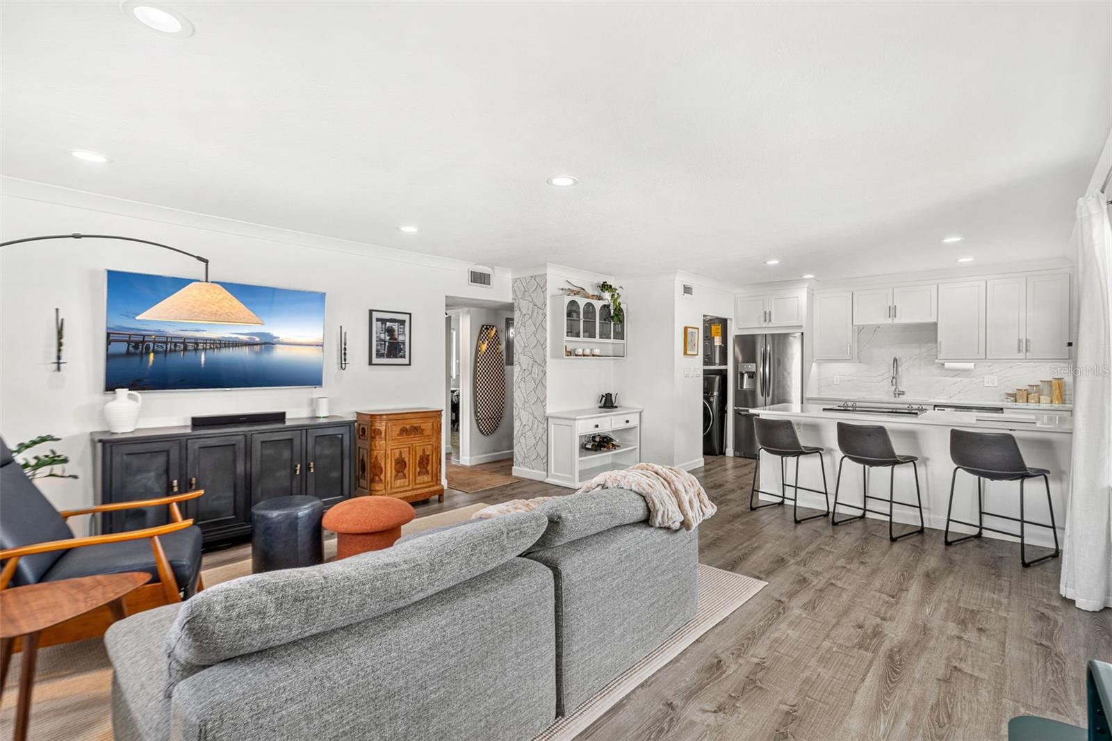 MAITLAND HARBOUR APTS - Residential