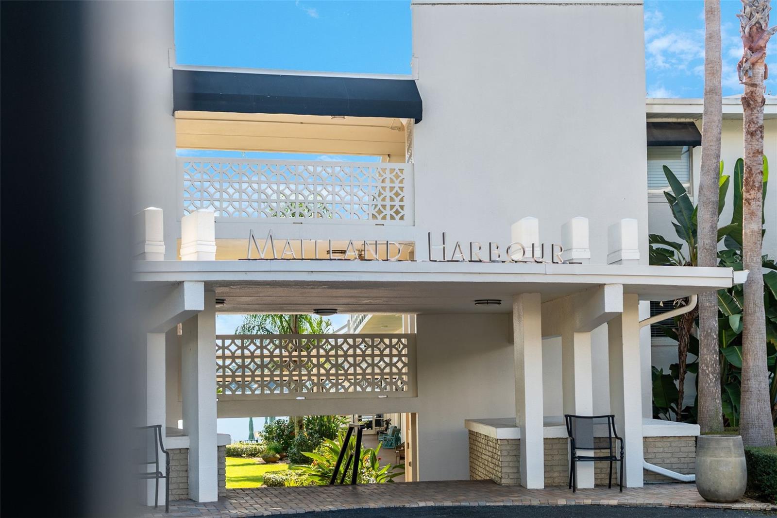 MAITLAND HARBOUR APTS - Residential
